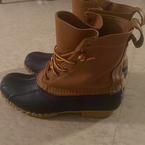 Navy Bean Boots - Picture 4 of 4